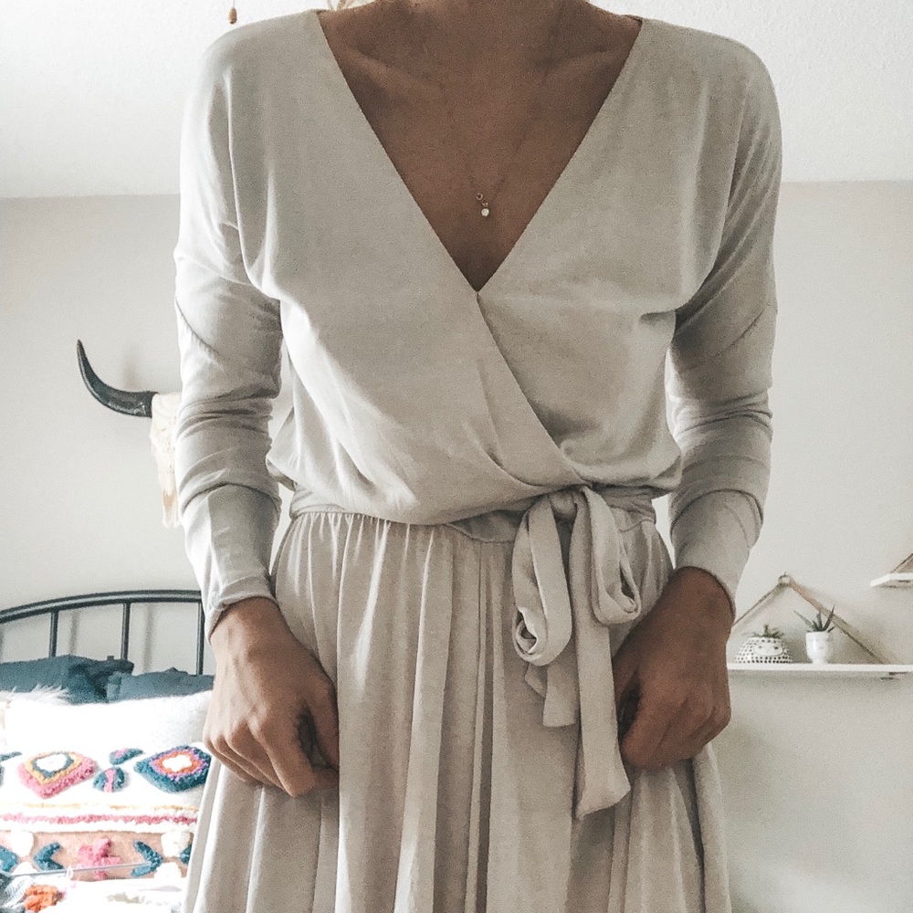 Anthropologie Cream/grey Flow Romper